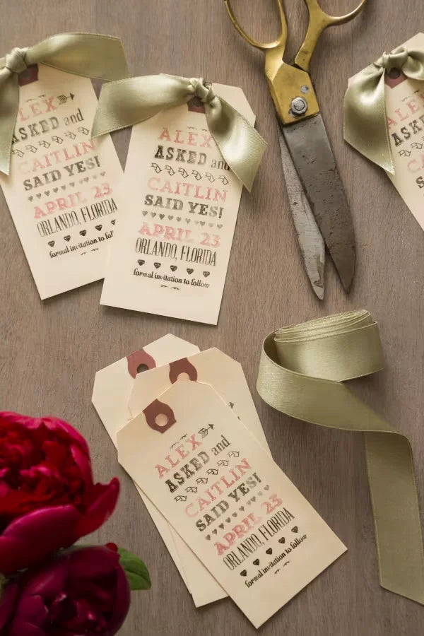 Avery&reg; Shipping Tags, Manila, Wired, 6-1/4" x 3-1/8", 1,000 Tags (12608)